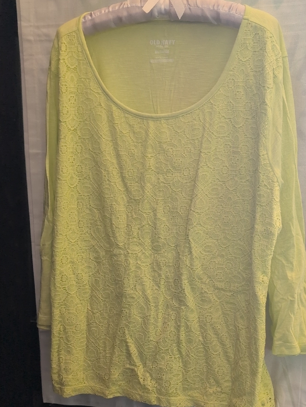 Old Navy Neon Lime Lace Front Long Sleeve Top